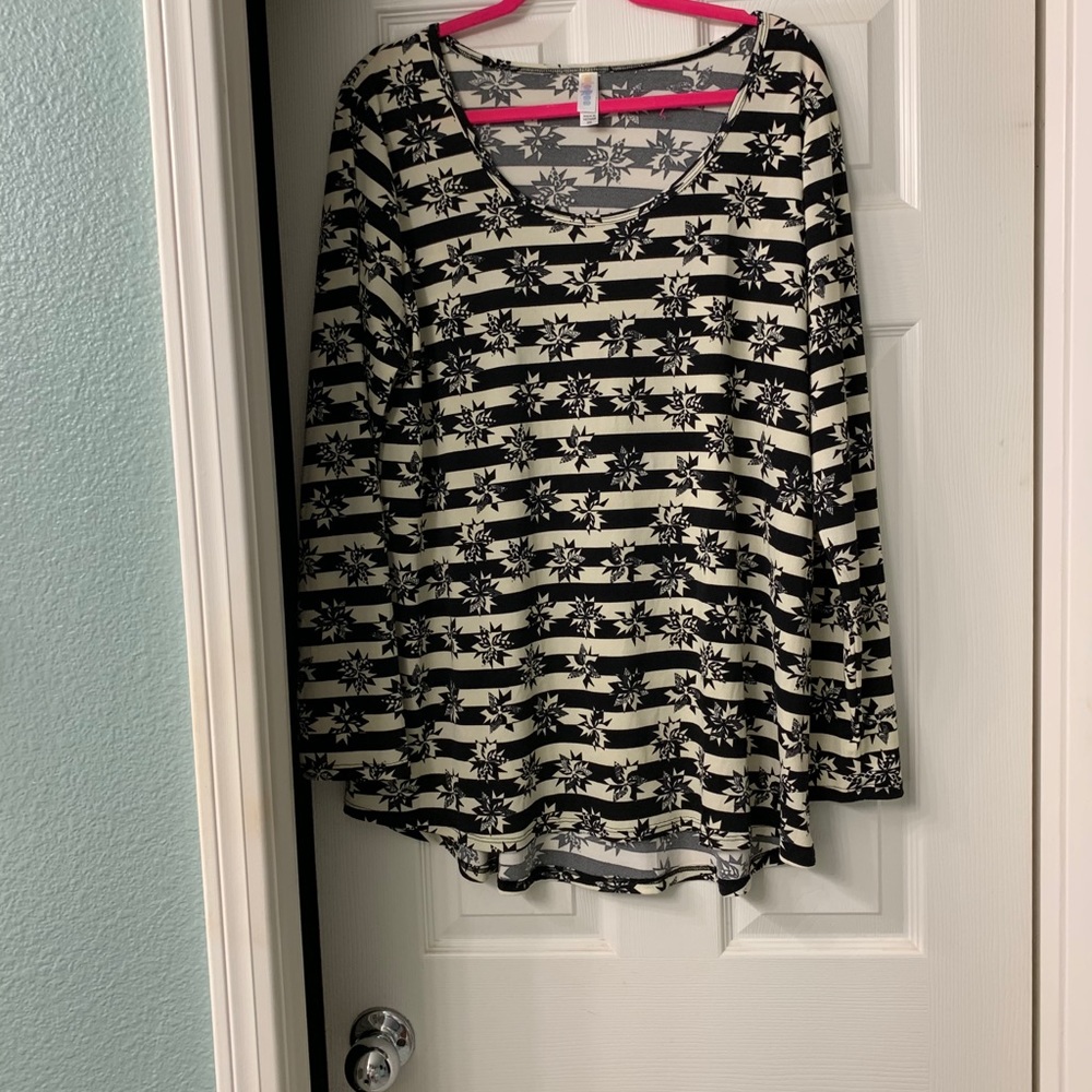 Lularoe Top